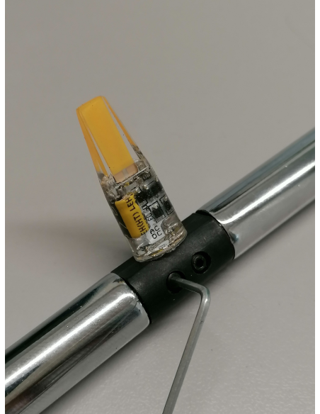 New!! Versione con Lampadina LED ad Altissima efficienza (tecnologia COB) da solo 3Watt !